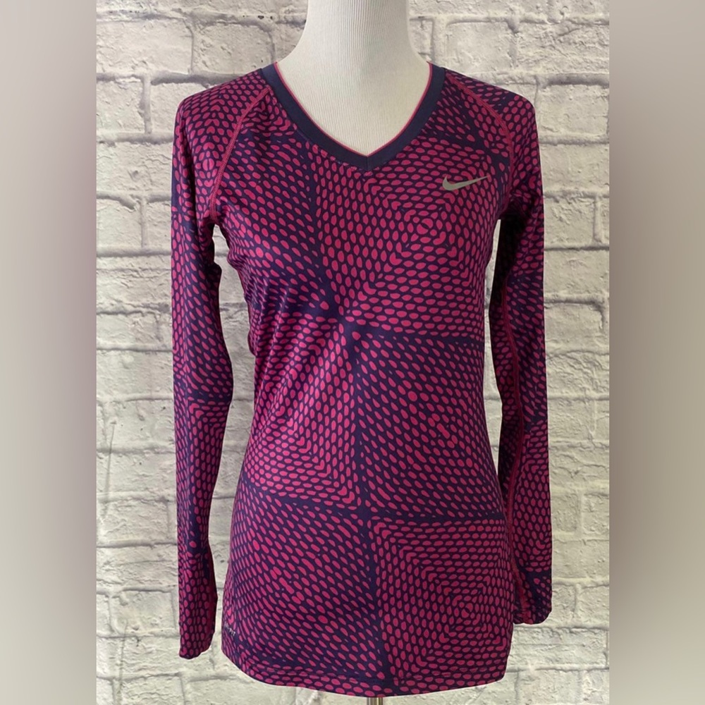 Medium Nike Pro Womens Top Fitted Dry-Fit Purple Violet Stretchy Activewear fall